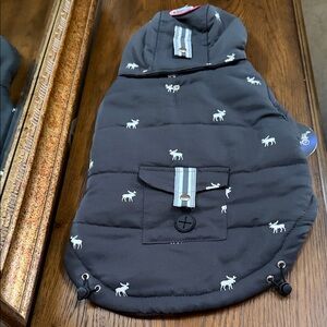LuvGear Hooded Dog Jacket. Size M. Gray with white moose.